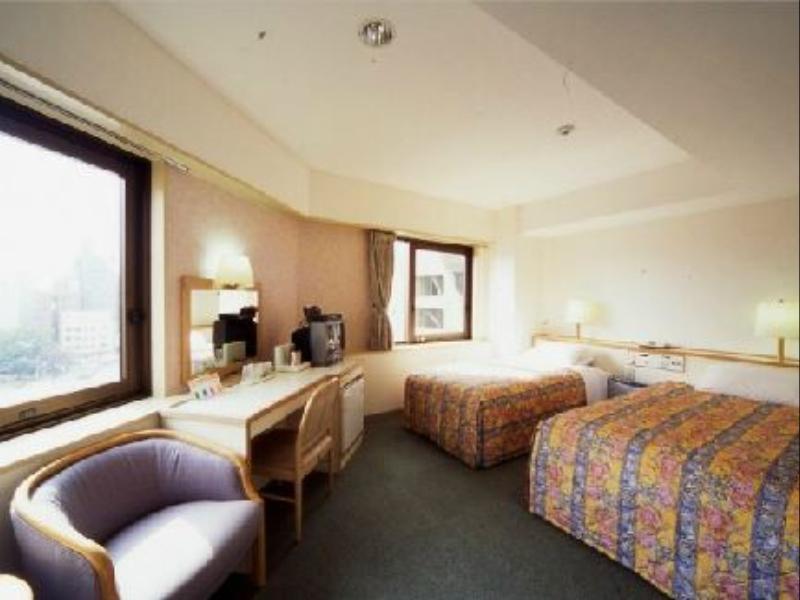 Hiroshima Rich Hotel Екстер'єр фото